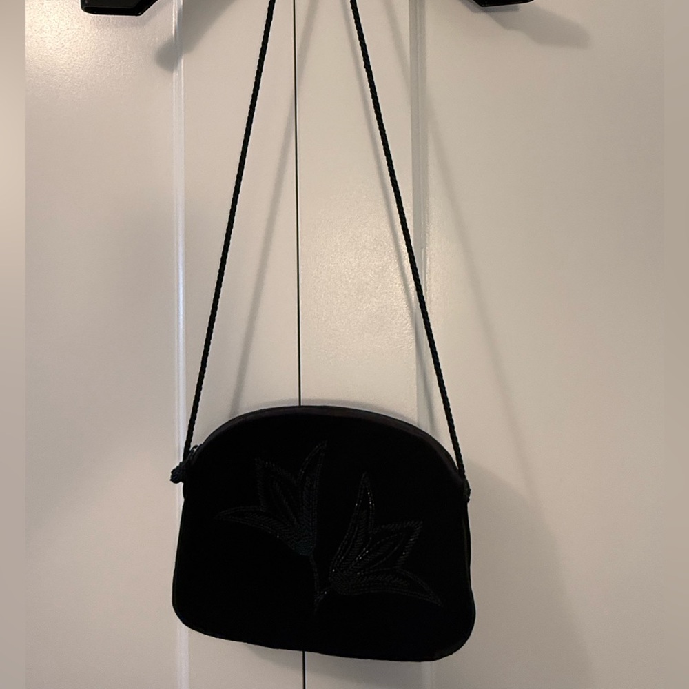 Vintage GUCCI Black Velvet Shoulder Bag